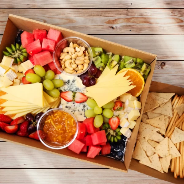 Cheese & Fruits Platter Setteposta